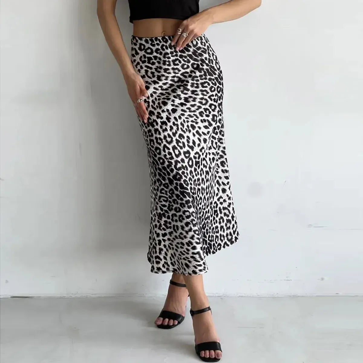 Veronica Leopard Print Maxi Skirt